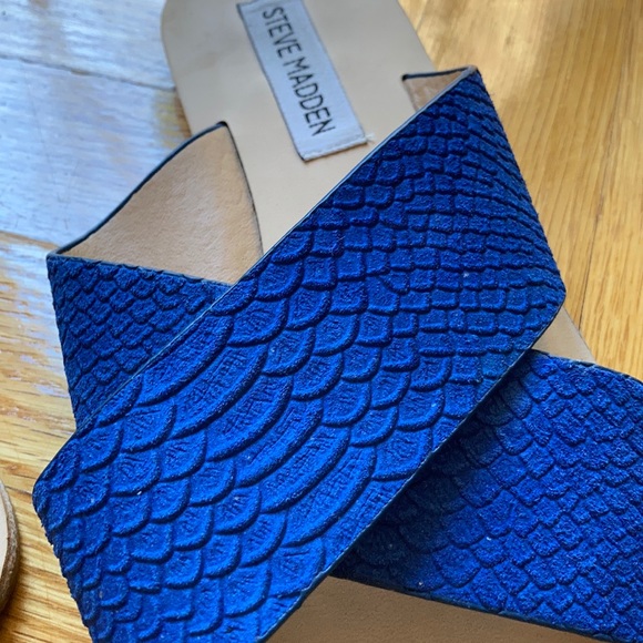 Steve Madden slides - Picture 2 of 3